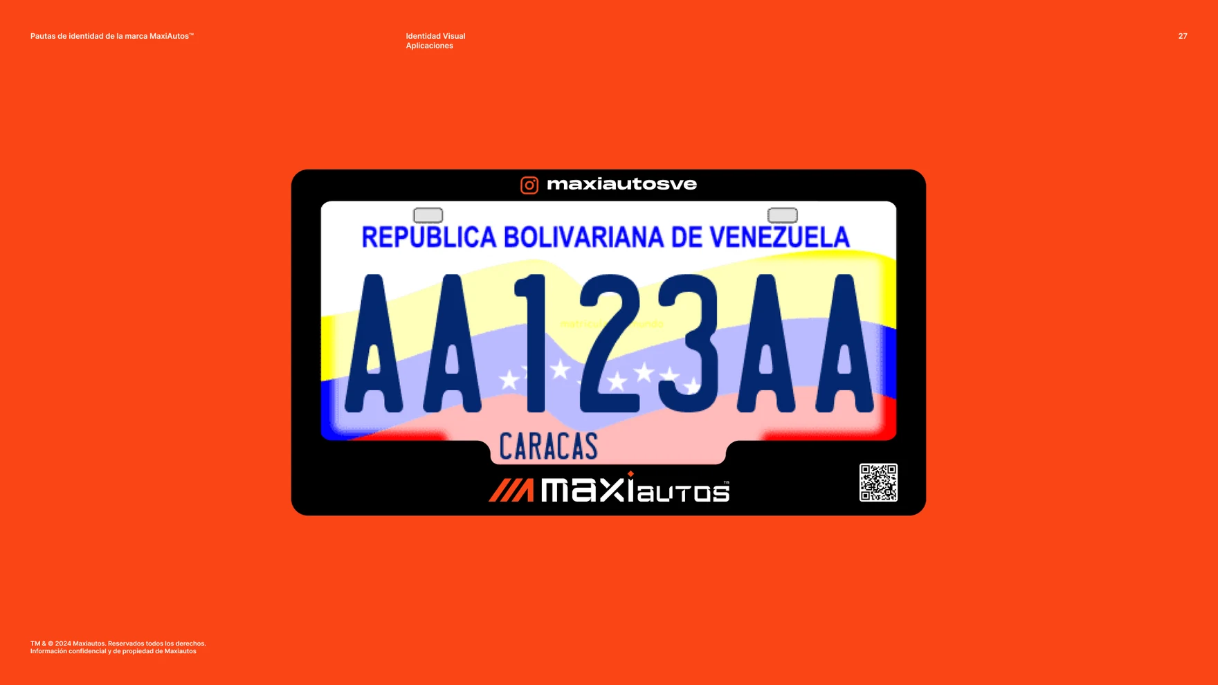Licence plate frame with the Maxiautos logo